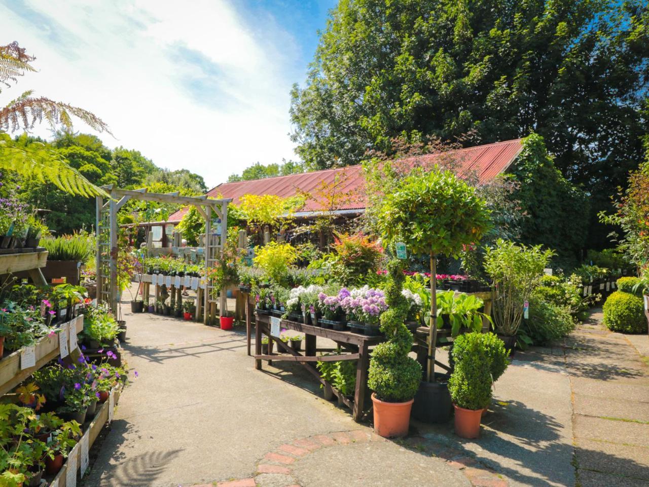 River Gardens Cottage 휫비 외부 사진